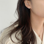 실버925 큐빅 우물 로즈골드 스터드 귀걸이 : 유얼 모닝