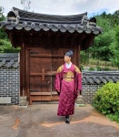 곤룡포대여, 자주색 왕의상,자적용포 : 규화한복