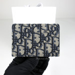 [국내발송] 디올 오블리크 새들 플랩 카드 홀더 SADDLE FLAP CARD HOLDER S5611CTZQ M928 : 모멘텀 밀라노