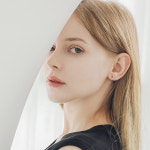 G0242 14K 미니 블랙 2미리 큐빅 귀걸이 : 제이로렌