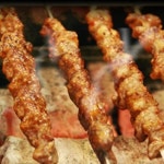 더킴 프리미엄 수제 양념 양삼겹꼬치 : xfood