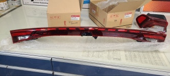 K5 DL3 리어 콤비네이션 램프 후미등 데루등 중앙(후방카메라포함 벌브타입)(중고) : 비주얼카