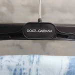 D&G(돌체&가바나) G8571 은장 로고 장식 연청 여성용 데님 팬츠 - 38사이즈 : 스미스마켓