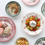 클레이탄 빈티지 플라워 브런치 홈카페 로즈가든 그린 플레이트S : 코지테이블