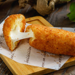 [서울,성남,하남 당일배송] 자연 모짜렐라 치즈 듬뿍 찹쌀 치즈핫도그 1개 [암사 못난이꽈배기] : 동네시장 장보기