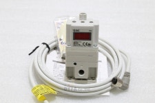 SMC ITV2010-012CL4+AWM E66085-H2464 레귤레이터 신품재고 박스없음 : FAParts