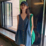 키드 뷔스티에 데님 원피스 여름 민소매 나시 미니 브이넥 청 기본 베이직 루즈핏 오버핏 휴가 여행 나들이 레이어드 바캉스 비치룩 휴양지... 