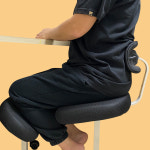 바른 자세교정 무릎의자 디스크 허리보호 좌골신경통 전용의자 올곧은 : 내몸백서