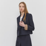 (더아이잗) 커프스 디테일 더블 크롭 재킷 IN9A0JK01 : The Izzat