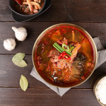 지브로와 30년 전통 레시피 국탕 명가 가마솥 양평해장국 600g x 4팩 : 지브로와