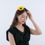 해바라기 머리핀 헤어핀 꽃머리핀 체육대회 응원도구 파티용품 1EA : 조아샘