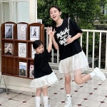 블랙 레터링 반팔 루즈핏 오버핏 롱 원피스 프릴 스커트 모녀 커플룩 시밀러룩 : 쏘금마켓