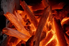 국내산 업소용 1등급 참숯 14kg 백탄 도매 식당 고체연료 캠핑 숫 펜션 바베큐 숯 : 치악산참숯