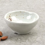 횟집 소스볼 모던한디자인 초장종지 깊이있는 간장종지 나눔접시 피클 식당 : 에이알마켓