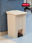 페달 휴지통(30L/45,4L/68,1L/87L) 6143 : 세제대학