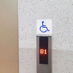 [이이오품] 공중화장실장애인구역 장애인 표지판 : 이이오품