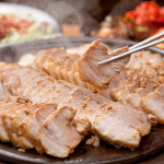 [자연맛남] HACCP인증 청정 제주 흑돼지 앞다리살 1kg (500gx2팩/수육용/진공포장) : 롯데아이몰