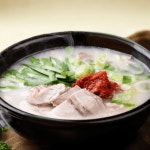 부산 돼지국밥 부산의 맛 600gX5봉 다대기5봉 증정 정통 명물 담백한 : 만물상DC