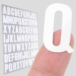 알파벳 컷팅 스티커 화이트 A-Z 2.5cm 이니셜 네임 : 칠공주네막내아들