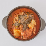 [2팩 4인분] 추가할인 군포 전주 감자탕 한돈 우거지 밀키트 2인분 뼈 해장국 뼈다귀 명물 2개 : 군포 전주감자탕