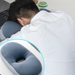 책상 낮잠 베개 쿠션 낮잠자는 엎드려자기 필로우 직장인 학생 학교 회사 점심시간 숨구멍 편한 목 앉아서 : 우리으뜸상회