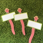 식물원 귀여운 지렁이 일러스트 텃밭안내판 1P 주말농장 휴게소 화단 채소이름 : 자유바라기