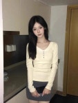 나솔사계 112회 경리 티셔츠 의상 패션 옷 스타일 티셔츠 : 오르베자무역