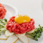 한우 육회 당일작업 1등급 신선 200g x 2팩 총 400g : 한우맘