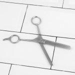 헤어컷 셀프이발 셀프컷 틴닝가위 셀프머리손질 숱치기 컷트가위 : 개미MALL