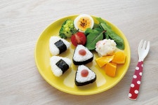 아네스트 Arnest 도시락 꾸미기용 미니 삼각김밥 주먹밥틀 : 소나앤도쿄