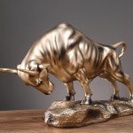 황소동상 인테리어오브제 황금소 동상 조각상 장식 : 이룸 마트