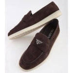 PRADA 프라다 25SS2DG124 103 F0003삼각로고 스웨이드 로퍼 2DG124 F0003 : 오뜨부띠끄