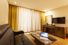   해마 호텔 제주  - [조식포함 특전 신제주시내 공항 인접 가성비 갑] : 코끼리투어