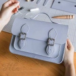 대학생 가죽 가방 만들기 키트 손바느질 DIY 패키지 숄더백 : 해삐아우라