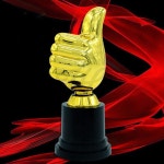 어린이집 상장 학교 행사 엄지척 트로피 기념품 시상식 졸업식 : 해삐아우라