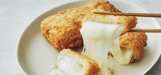 [KF365] 에어프라이어용 치즈 폭탄 돈까스 300g (모짜렐라) : 컬리N마트