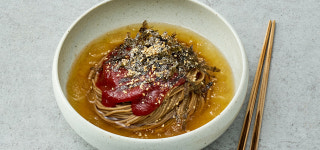 [산메촌] 도토리 비빔 막국수 (2인분) : 컬리N마트