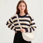 아이보리 하프문 크로스백 미니멀 여성 크로와상 데일리 숄더 : 건기식 헬스인