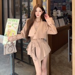 레니엘 벨티드 숏 트렌치 자켓 : 리벨로아