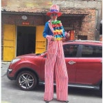 키다리 광대 의상 길거리 공연 삐에로 광고 홍보 스탠다드 모델 : 오케이하우