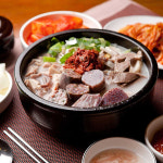 병천식 순대국밥 돼지국밥 5팩 진한 국물 푸짐한 고기 간편조리 혼밥 캠핑 야외식 : 정육찬
