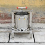 꿀압착기 꿀짜는 기계 대형 착즙기 오일 토종꿀 채밀기 꿀짜는기계 12L 메쉬버킷235x280mm : 월드마켓J