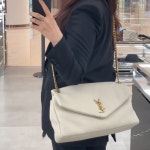 생로랑 SAINT LAURENT  그레인 램스킨 CALYPSO 라지백 777399AACYT9207 : nomelic