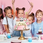 MEMOVAN 카우 케이크 토퍼 농장 장식과 소 미니어처 피규어 진주 공 소녀 테마 베이비 샤워 생일 파티 용품-14개 Pink : 위픽원