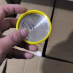 세탁소용 보풀 제거기 방울 커터 스크래치 의 A. 노란색 메쉬 커버가있는 큰 메쉬 1 6c : 앤티브