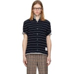 톰브라운 네이비 텍스처 스트라이프 반팔 셔츠 MJS299A J0245 NAVY/WHITE927 261381M192013 : 페칭