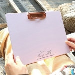 디투엔 러블리키티 고양이 A4 클립 보드 판 결재판 가로형 : 금잔화모종