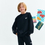 오션스카이 [2color]남아 로고 아트 맨투맨 T-shirt - 멀티 {WLM} : 발렌마트