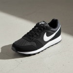 나이키 MD 러너 2 여성 운동화 러닝화 스니커즈 749869-018 : Overcease