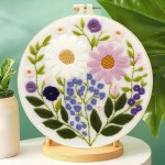 진칭 블라썸 스카이 초보자 자수 키트 - 29x29cm 인쇄 면직물 후프 실 및 도구가 포함된 풀 플로럴 세트 (C0136) : 오더레인